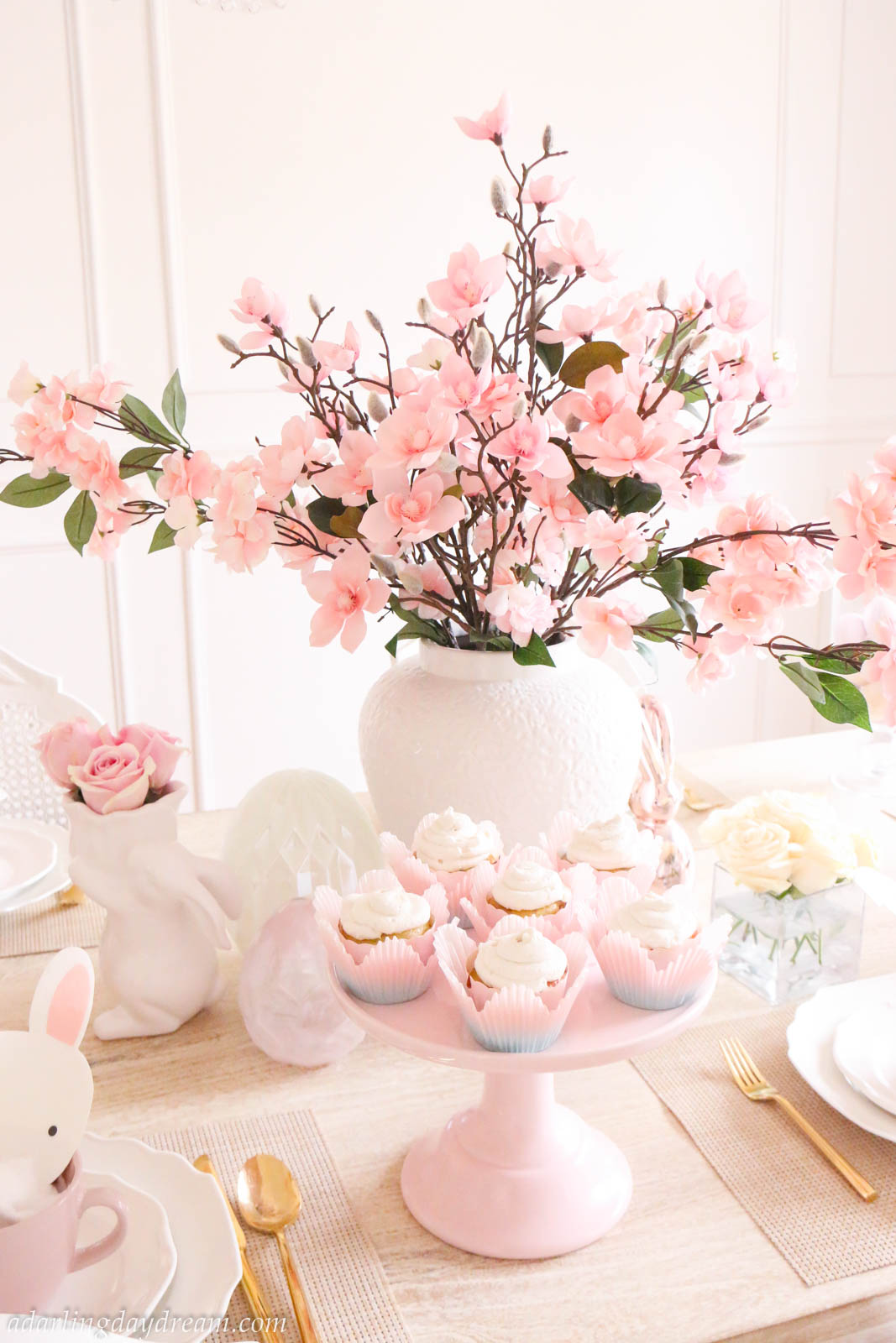 Easter-Tablescape-Spring-Tea-party-Decor-5